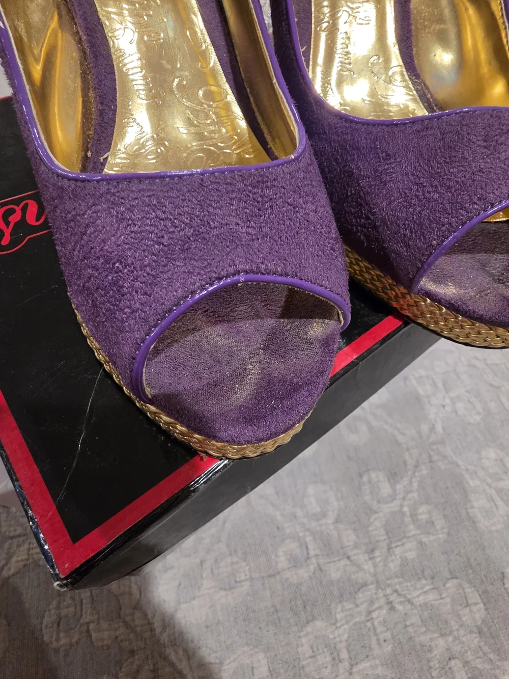 Apple Bottoms Purple Peep-Toe Platform Heels with Gold Trim
